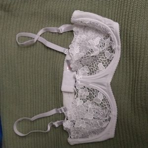 Bra, Vogue's Secret, 36B, underwrite, no padding. NWT